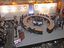El foro del Pacto por la Seguridad y el Empleo abrió una mesa de diálogo entre autoridades y sectores de la sociedad. S. NÚÑEZ  /
