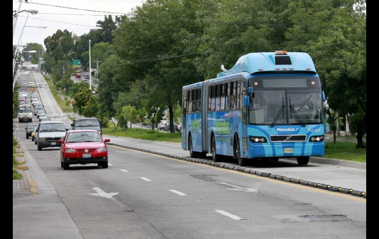 El legislador lamentó que al rechazar la Línea 2 del Macrobús se estanque el tema de la movilidad urbana. ARCHIVO  /