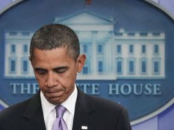 Barack Obama gesticula al declarar sobre el incidente de seguridad aérea, en la Casa Blanca. REUTERS  /