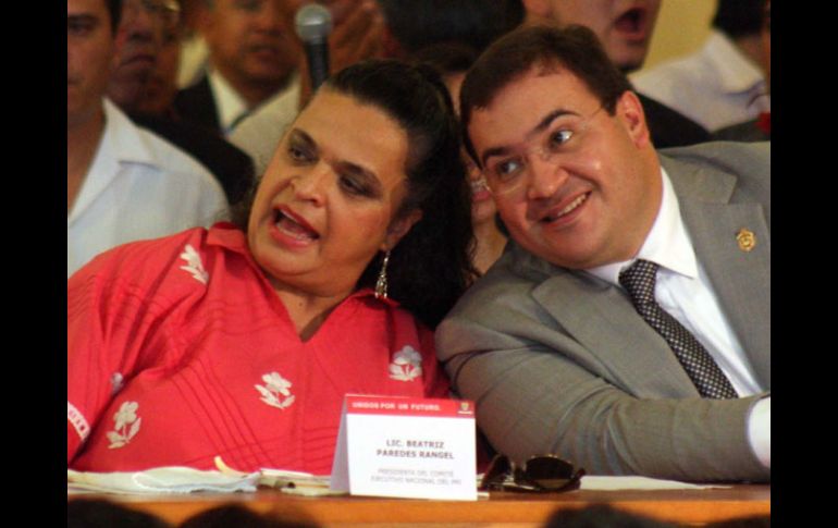 Beatriz Paredes en la ceremonia conmemorativa del X aniversario luctuoso del ex gobernador Fernando Gutiérrez Barrios. EL UNIVERSAL  /