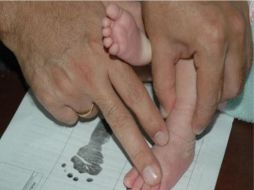 Actualmente muchos estados y municipios cobran por registrar los nacimientos. ARCHIVO  /