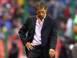 Eduardo Acevedo salió desanimado de la derrota de Tecos por parte del América. MEXSPORT  /