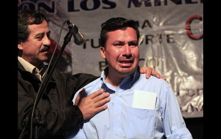 Mientras estuvo atrapado en la mina, Peña corría por las galerías subterráneas entre 5 y 10 kilómetros diarios. AP  /