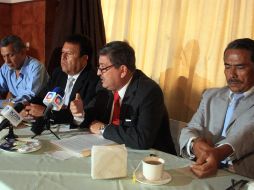 Los presidentes de los Colegios, Barras y Asociaciones de Abogados del Estado de Jalisco en rueda de prensa. A. HINOJOSA  /