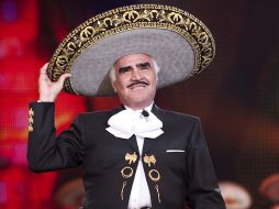 Fernández llenó con su sonido ranchero el programa que transmite Televisa. EL UNIVERSAL  /