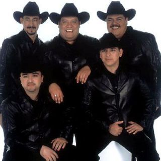 El Grupo Pesado pone románticos a los tapatíos