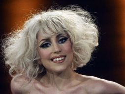 La cantante confiesa que quiere contraer matrimonio en Inglaterra  en un castillo. AP  /