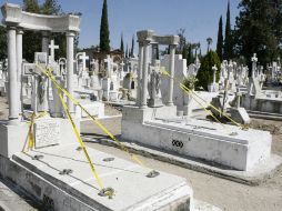 De las 45 mil criptas existentes en los cementerios de Zapopan, 167 tienen algún daño. ARCHIVO  /