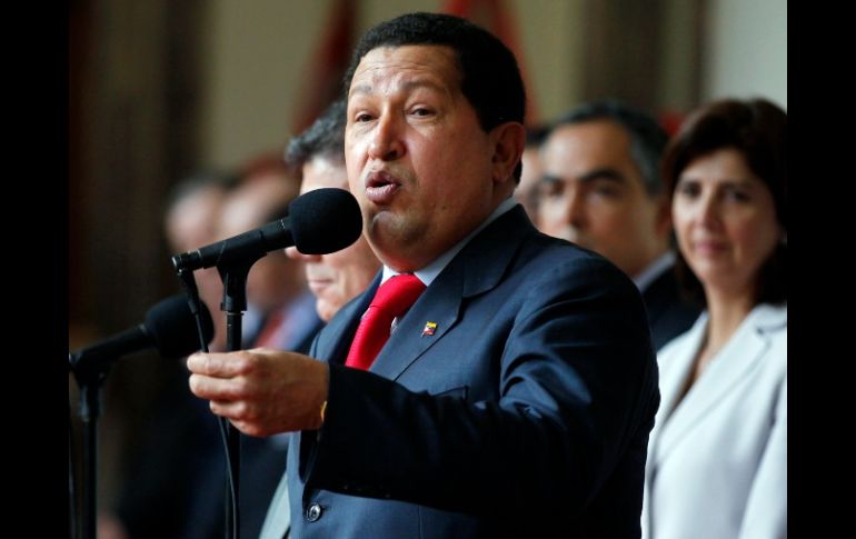 Hugo Chávez ordenó en el 2007 que el Estado asumiera la mayoría accionaria en los proyectos de crudo. AP  /