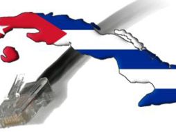 La entrada en operaciones del cable multiplicará hasta 3 mil veces las velocidades actuales. ESPECIAL  /