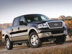 Ford reitera sus planes de inversióon en México con la esperanza de que baje la inseguridad. ESPECIAL  /