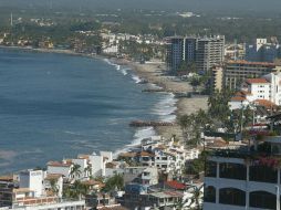 La ocupación hotelera en Puerto Vallarta tendrá una baja al cierre de este 2010. ARCHIVO  /