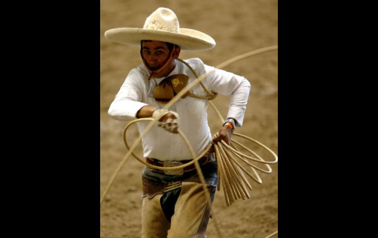 Queda oficialmente inaugurado el Campeonato Nacional Charro Bicentenario 2010. JAM MEDIA  /