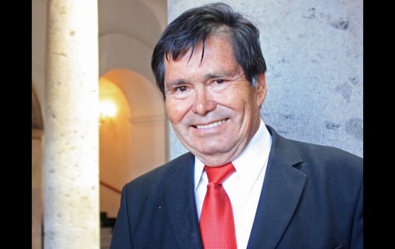 Felipe Espinoza Gallardo recibirá la presea Francisco Medina Ascencio por su trayectoria en la OFJ. A. HINOJOSA  /