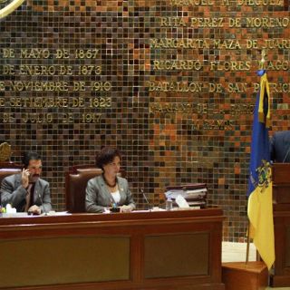 Diputados le ''amarran'' las manos a Emilio en gasto estatal