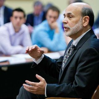 Bernanke defiende plan de estímulo monetario de la Fed ante críticas europeas
