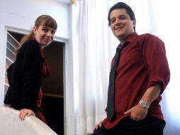 Sergio Masis y Luisa Chandi son los actores del montaje que se presentará en el Teatro Torres Bodet. A. HINOJOSA  /