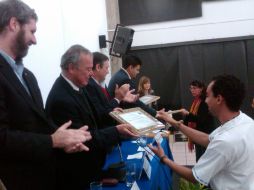 El Reconocimiento Pedro Arrupe es la única distinción que entrega el ITESO a sus alumnos. R. ZAPATA  /