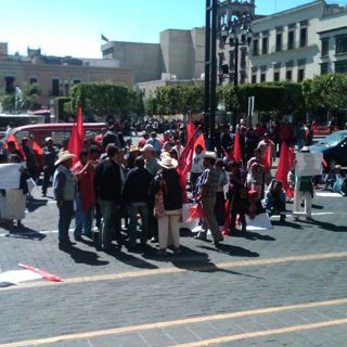 Indígenas denuncian  ''prepotencia'' del  Ayuntamiento tapatío