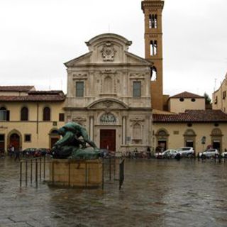 Exponen en la iglesia florentina de Ognissanti un crucifijo de Giotto