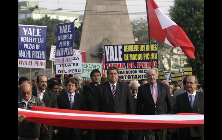 El presidente de Perú Alan García lideró marcha. EFE  /
