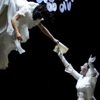 Espectáculo clown invita a doctorarse en imaginación