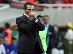 José Luis Real confía en que aún les queda una llamita prendida para calificar a la liguilla. MEXSPORT  /