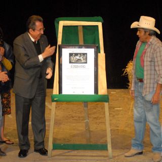 La puesta en escena 'El extensionista' cumple cuatro mil representaciones