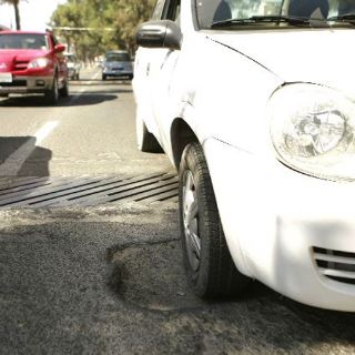 Constructores locales, fuera de la pavimentación