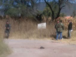 Elementos de la Policía municipal acudieron a asegurar el cuerpo. O. RUVALCABA  /
