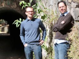 Thomas Watkin y Adolfo Peña, integrantes del colectivo de arquitectos CCAU,invitan a replantear el modelo de ciudad. S. NÚÑEZ  /