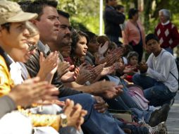 Estudiantes del CULagos fueron los participantes de la manifestación de ayer frente a Casa Jalisco. E. BARRERA  /