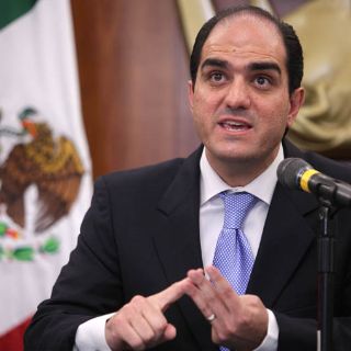 El IMSS ni se colapsa ni se privatizará, afirma Karam