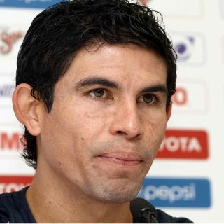 Jonny Magallón no entrenó con Chivas