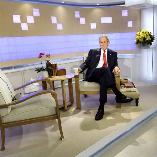 Schröder dice que él no apoyó la invasión a Iraq