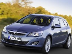 Opel Astra Sports Tourer. ESPECIAL  /