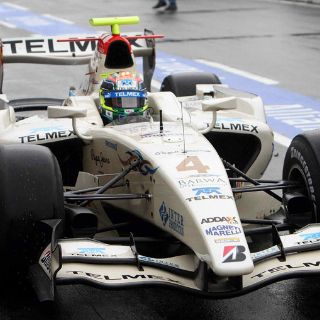 Checo Pérez quiere cerrar con broche de oro