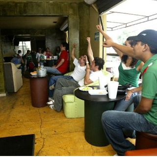 Guadalajara regula los negocios de micheladas