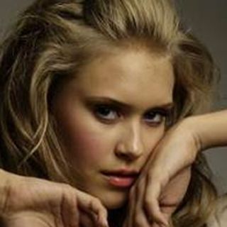 La nueva Miss Mundo 2010 Alexandria Mills envuelta en escándalo