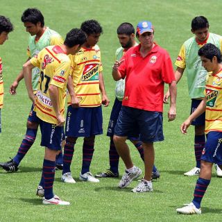 Morelia busca el milagro