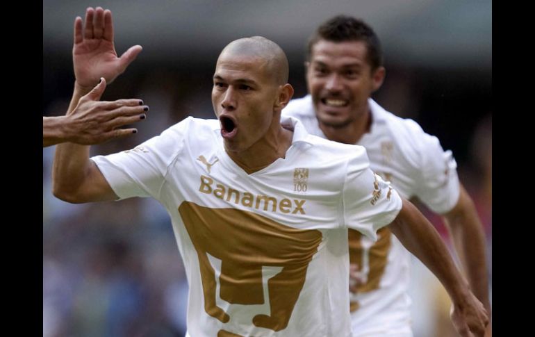 Daría Verón festeja el único gol del partido. MEXSPORT  /