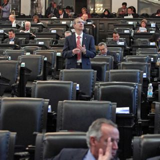 Senadores gastarán más de un MDP en cafetería