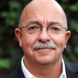 Andrés Bustamante, por una familia unida