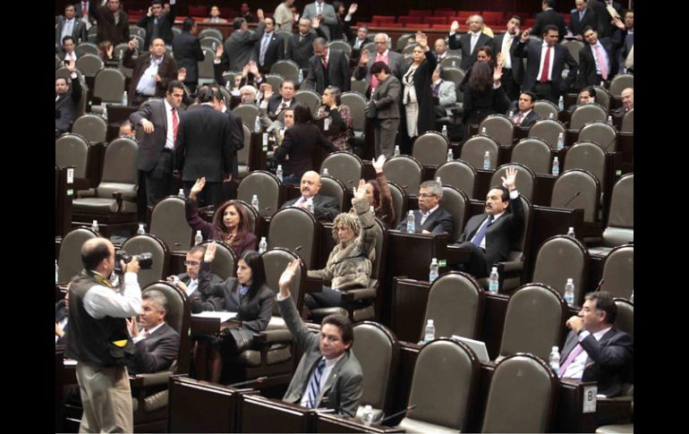 El debate en la Cámara de Diputados se prolongó por más de 13 horas. EL UNIVERSAL  /