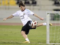 Lionel Messi durante una sesión de entrenamientos con la Selección de Argentina. REUTERS  /