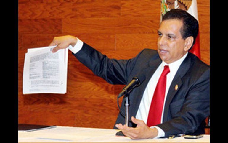 Fidel Herrera Beltrán, gobernador de Veracruz, dijo que la deuda de la entidad es de tan sólo nueve millones de pesos. ARCHIVO  /