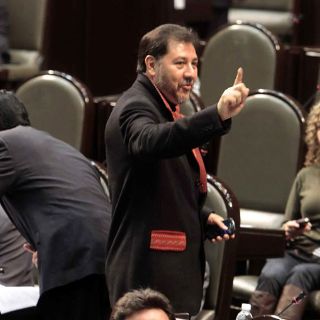 Calderón reconoce a los legisladores su esfuerzo