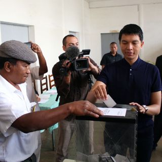 Militares aseguran haber tomado el poder en Madagascar