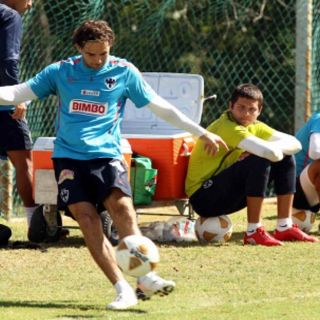 Pachuca quiere sorprender al Monterrey