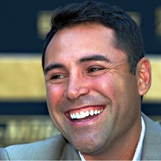 De la Hoya lleva el boxeo al Azteca